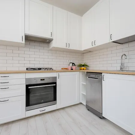 Chrzanowskiego 7 Bright Pet Friendly By Renters وارسو