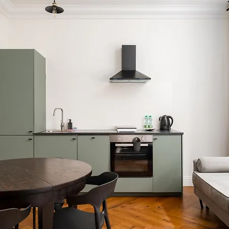 Apartment Metro Wilenski #4