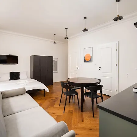 Metro Wilenski #4 Apartment *