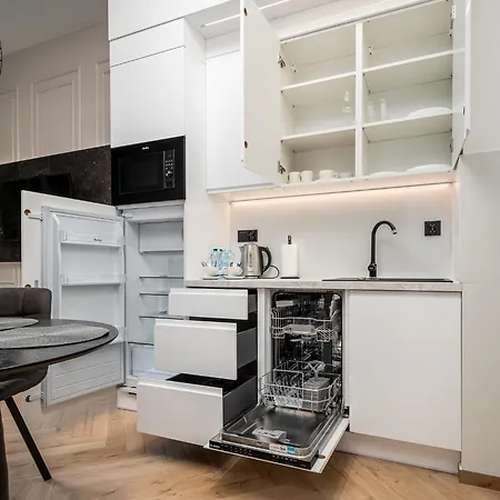 Apartment Aycon By Warsaw