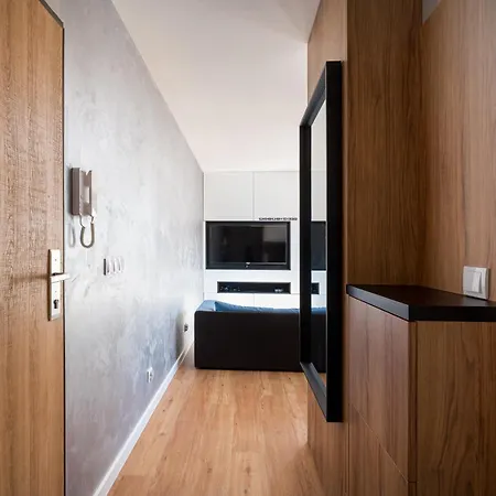 Ursus Deluxe By Bookinghost * Warsaw