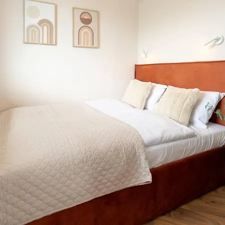 Orange Glow Terrace Ac Free Parking Varsovia