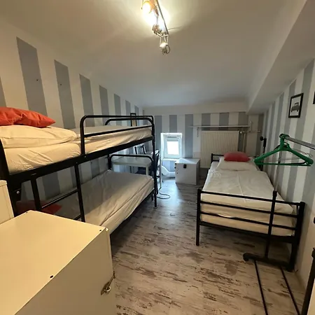 Hostel Ab *