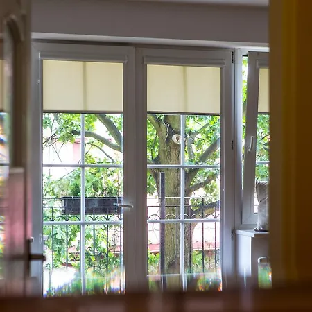 Bed & Breakfast Jeziorki 71