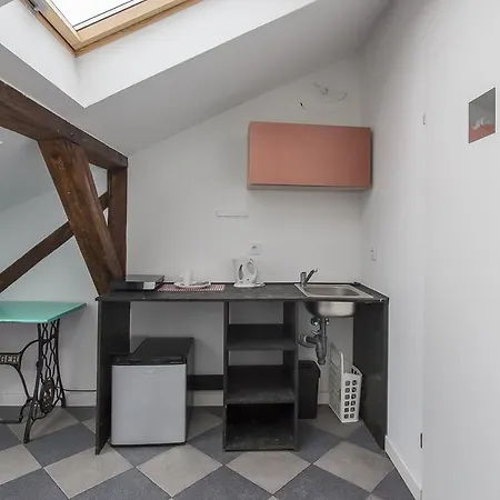 Rum i privatbostad Attic Place Warszawa