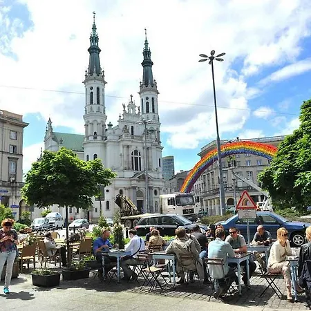 Przystanek Mdm * Warszawa