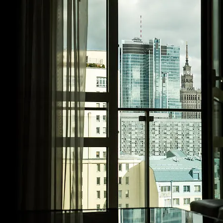 Apart-hotel Platinum Towers E-apartments