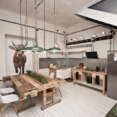 Apartament Lofthotel Sen Pszczoły Warszawa
