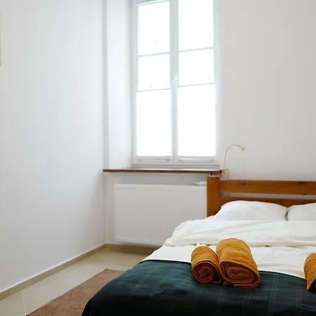 Apartment In The Heart Of *