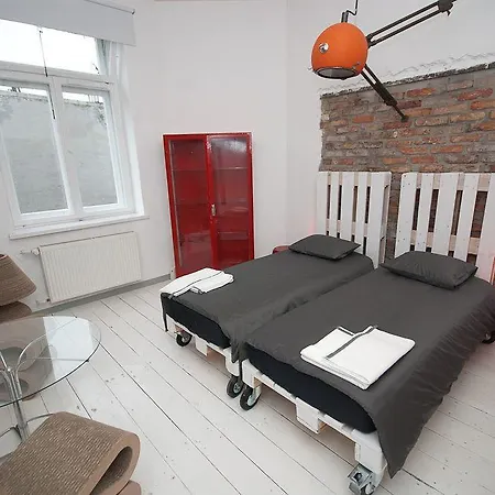 Lofthotel Sen Pszczoły Apartament Warszawa