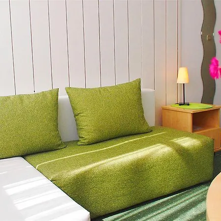 Puffa Hostel Warsaw