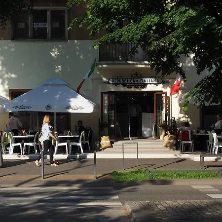 Saska Kępa Walecznych Apartament *