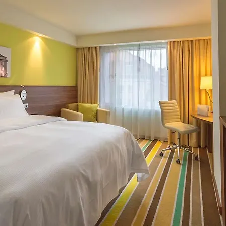 Hampton By Hilton Centre Hotel