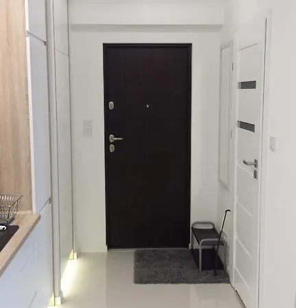 Apartment Towarowa 35 Metro Daszynskiego Warsaw