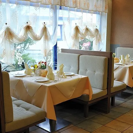 Ibis Styles Warszawa West 3* Mory