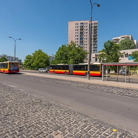 Apartment P&o Metro Imielin Warsaw