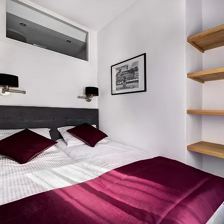 Apartment Smiala 77 *