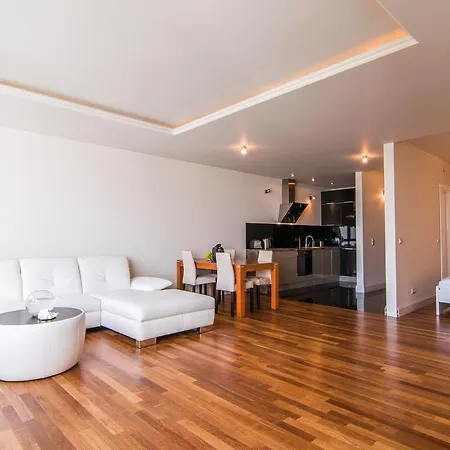 Aparthotel Exclusive Warsaw