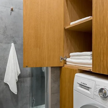 Apartment Yoursecondflat Siedmiogrodzka-grzybowska Warsaw