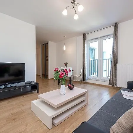 Apartment P&o Obozowa *