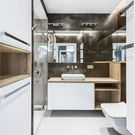 Executive Suites Airport Apartment Warsaw