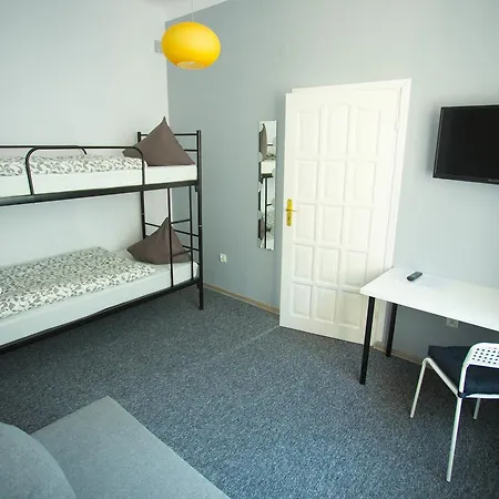 Homestay Moonriver *