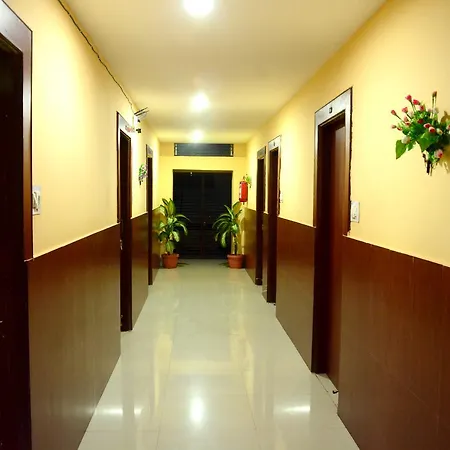 Hotel The Tara Residency 2*