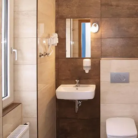 בית הארחה Smart2stay Pod Lipami 2*