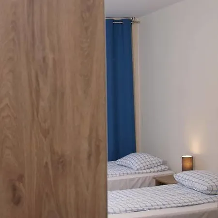 Smart2stay Pod Lipami ורשה
