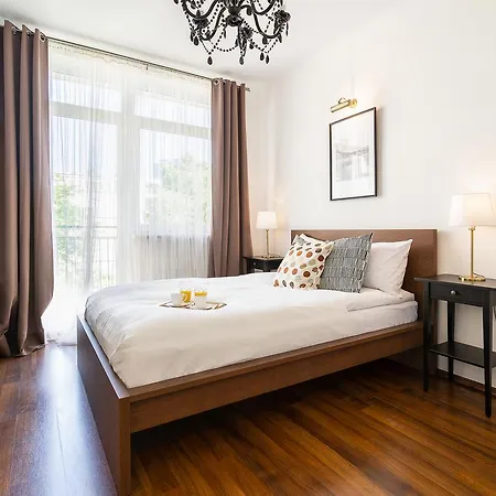 Rent Like Chmielna 32 Apartment Warsaw