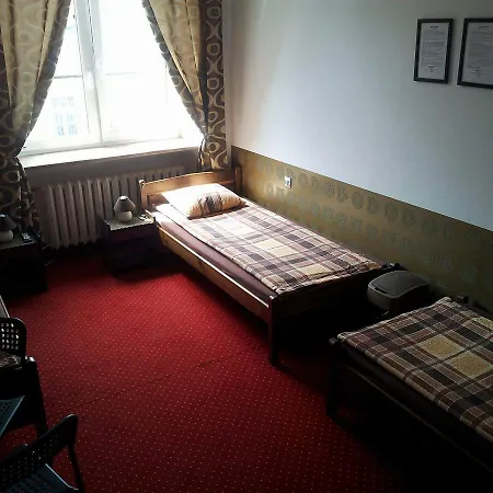 Maxim Hostel *