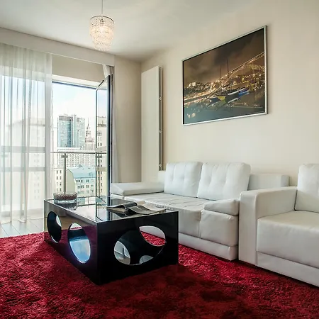 Apart-hotel Platinum Towers E-apartments