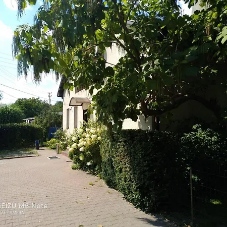 Bart House Kwatera prywatna Warszawa