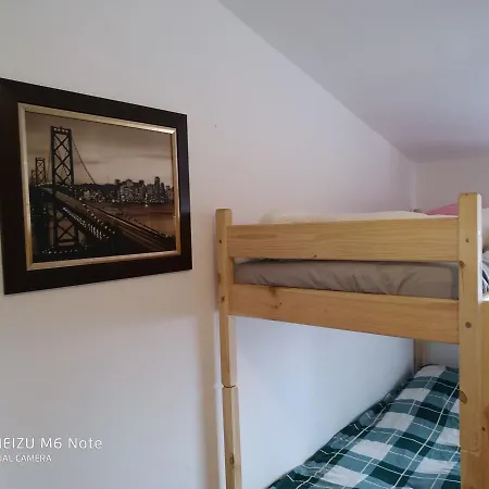 Bart House Kwatera prywatna *
