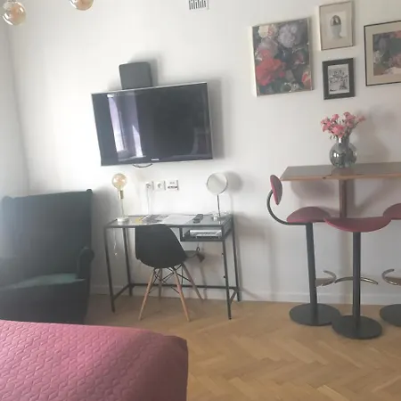 Nocleg ze śniadaniem Przystanek Mdm Warszawa