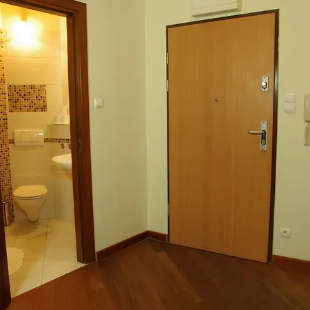 Szucha Apartment *