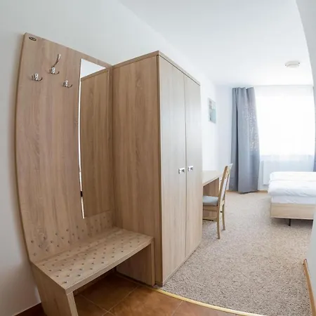 Patra Bed & Breakfast Warsaw