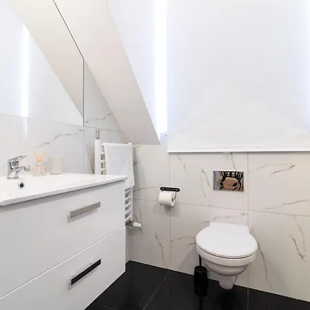 Apartment Rent Like Piwna 38 *