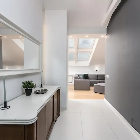 Rent Like Plac Mirowski 12 Apartment *