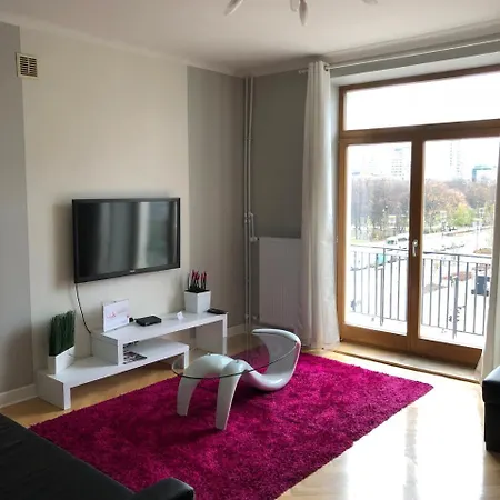 Apartment Glamour *