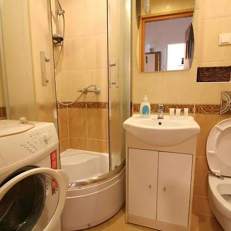 Apartment Srodmiescie