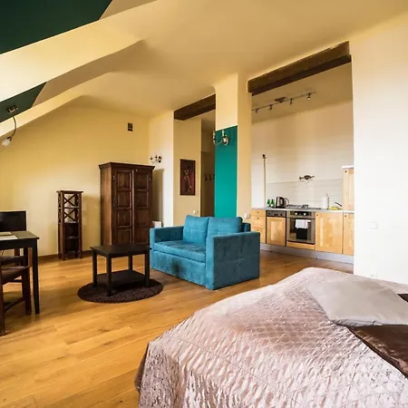 Elegant Old Town Ii Apartment *