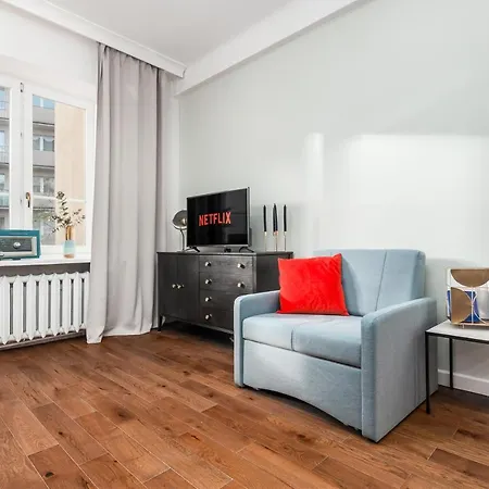 Monte Carlo By Renters * Varsovia