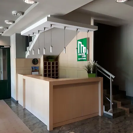 アパートホテル Media Park ワルシャワ
