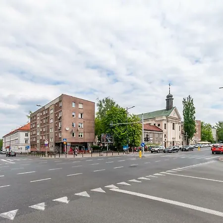 Bonifraterska 16 Warszawa
