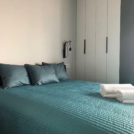 Apartment Wiejska 9