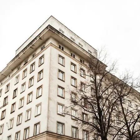 Dworzec P&o Serviced * Warsaw