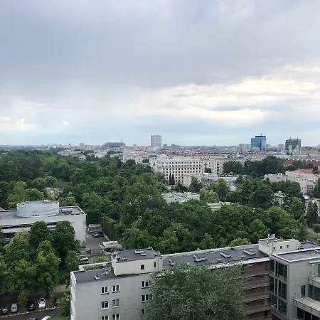 Apartment Wiejska 9 *