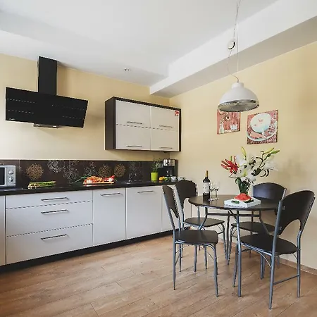 Apartament P&o Serviced Fabryczna Warszawa