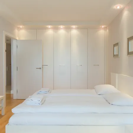 Apartment Grzybowska By Quality Warsaw